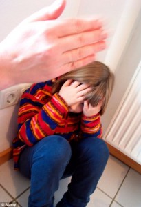 Отсутствие родительского внимания причина агрессии и асоциального поведения у детей
