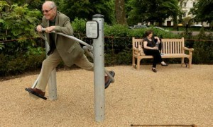 Пожилые люди, ведущие активный образ жизни, менее склонны испытывать психологический стресс