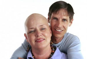 Борьба жены с раком груди может навредить здоровью мужа